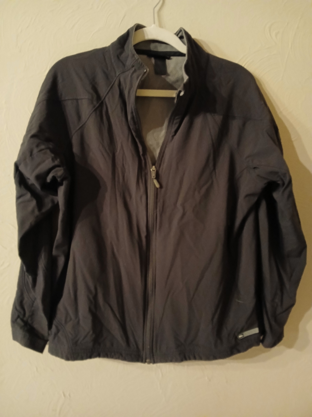 Women's Lightweight Full-Zip Jacket in Dark Gray